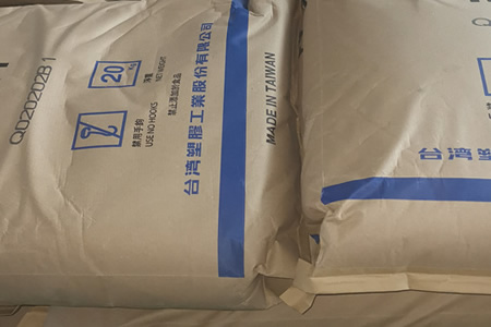 丁苯橡胶1502现货价格普降25-150元/吨，商家批量囤货意愿偏低