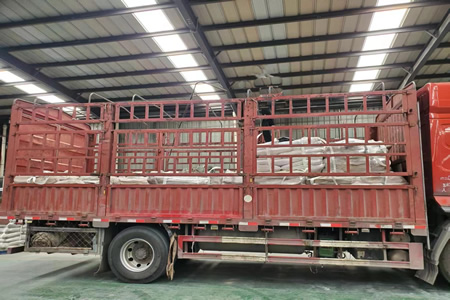 华东天然橡胶混合胶现货价格走跌 每吨下调200-350元
