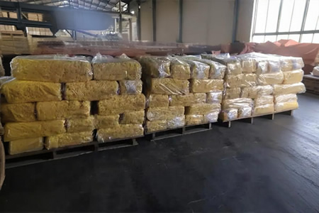 云南天然橡胶价格再降350元/吨