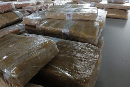 江苏天然橡胶价格小幅上涨100元/吨