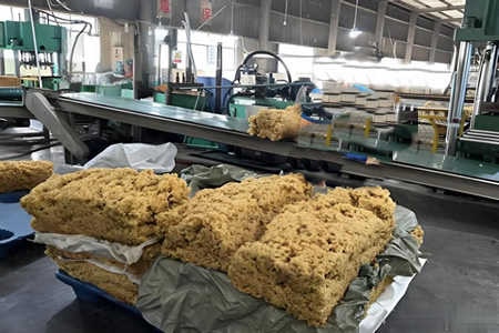 山东天然橡胶全乳胶价格微涨50元/吨