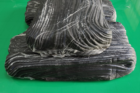 鸿运黑色乳胶再生胶片价格5130元/吨