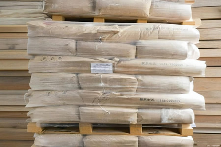 异戊二烯橡胶价格微降50元/吨