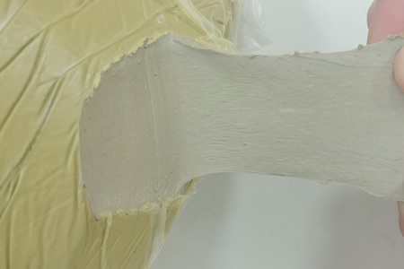 华东副牌天然胶价格7100-9350元/吨